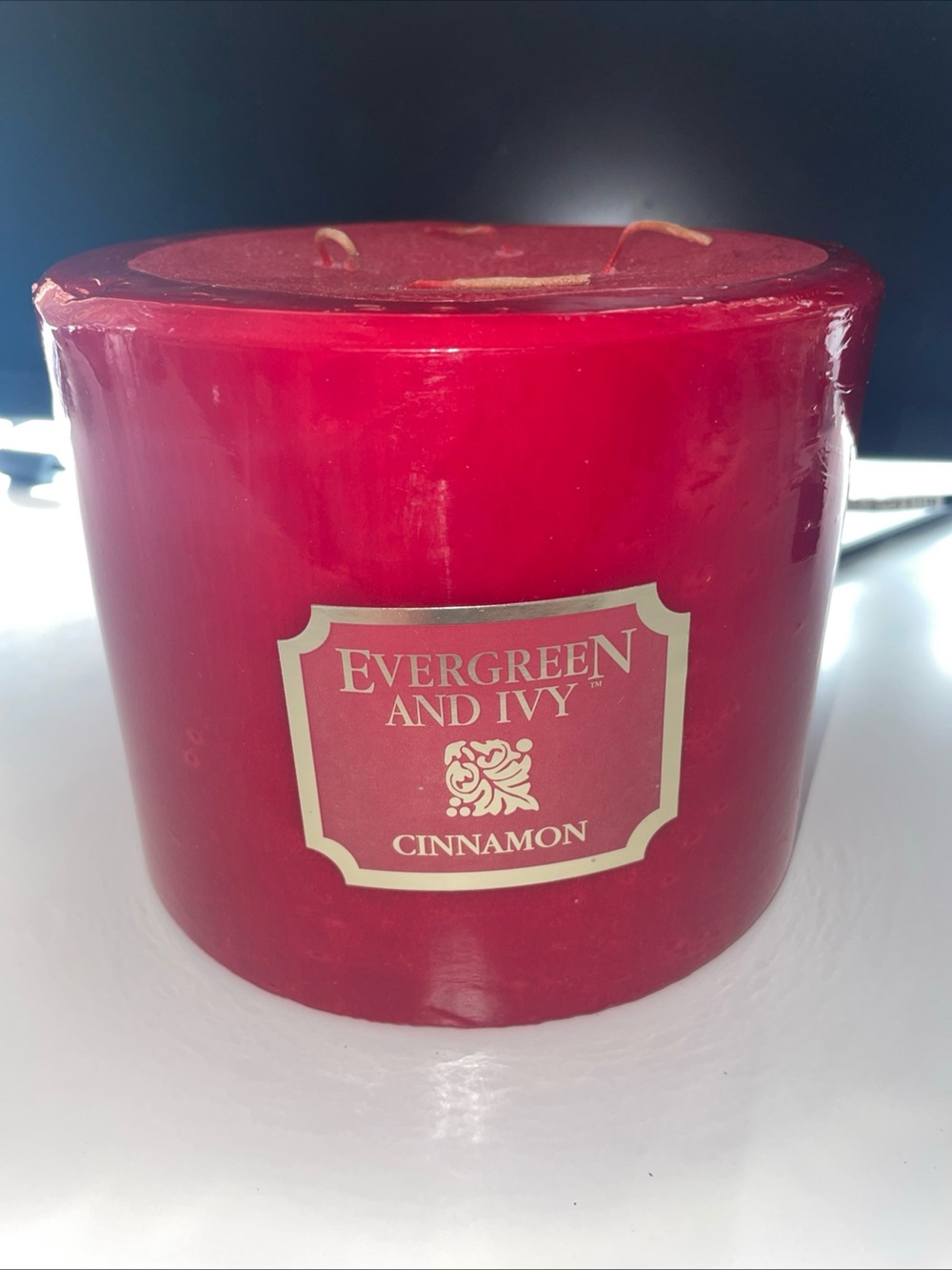 Evergreen and Ivy "Cinnamon" 4 Wick Pillar Candle 6x6 - Vintage -Open Box